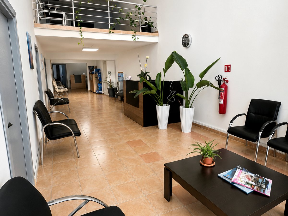 Bekleme alanı — Anora Clinic